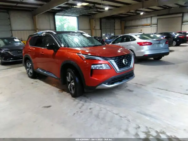 JN8AT3DD5MW316916 2021 NISSAN ROGUE - Image 1