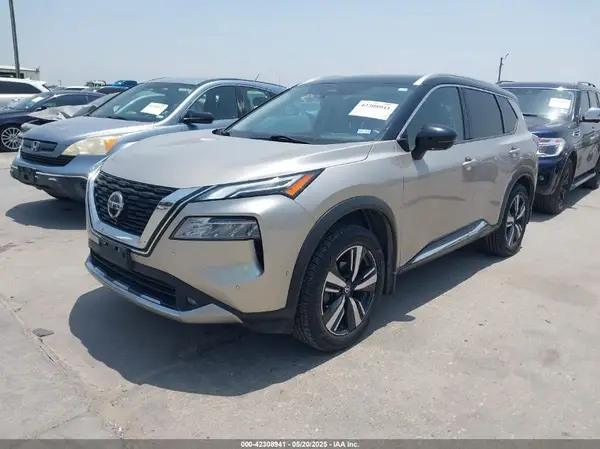 JN8AT3DD6MW311417 2021 NISSAN ROGUE - Image 2