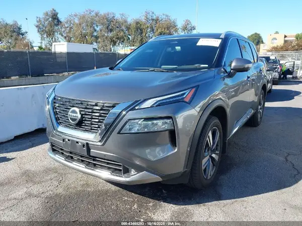 JN8AT3DD8MW310060 2021 NISSAN ROGUE - Image 2