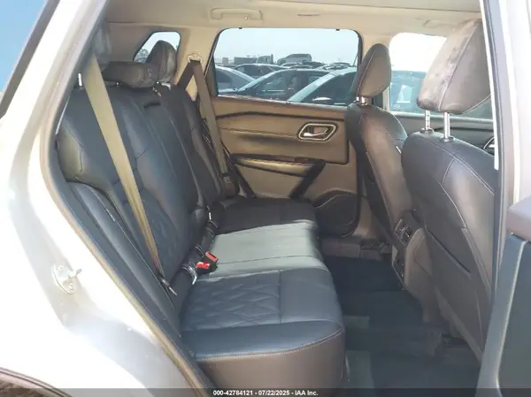JN8AT3DD9MW314490 2021 NISSAN ROGUE - Image 8
