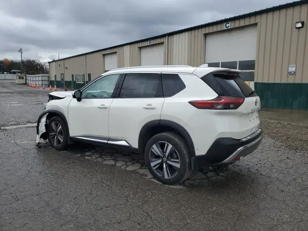 JN8AT3DD9MW318877 2021 NISSAN ROGUE - Image 2