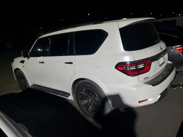 JN8AY2AC4M9148014 2021 NISSAN ARMADA - Image 2