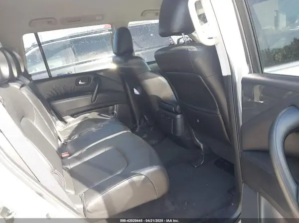 JN8AY2AC7M9146242 2021 NISSAN ARMADA - Image 8