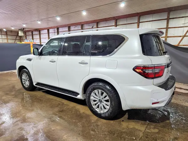 JN8AY2ACXR9195474 2024 NISSAN ARMADA - Image 2