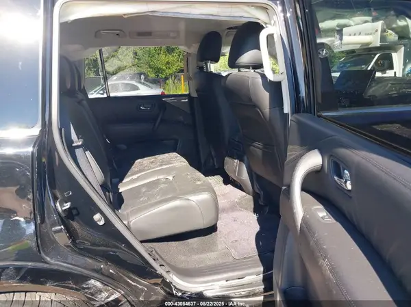 JN8AY2AD0M9661821 2021 NISSAN ARMADA - Image 8