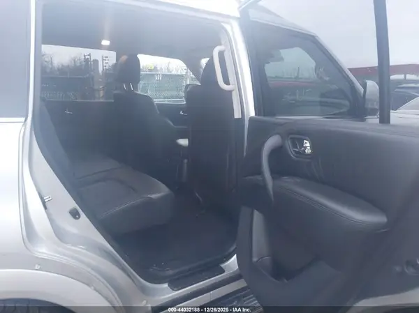 JN8AY2AD4M9662101 2021 NISSAN ARMADA - Image 8