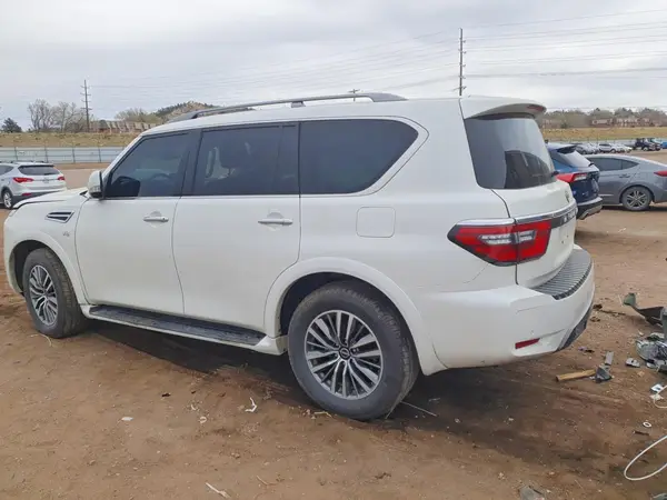JN8AY2AD5N9678325 2022 NISSAN ARMADA - Image 2