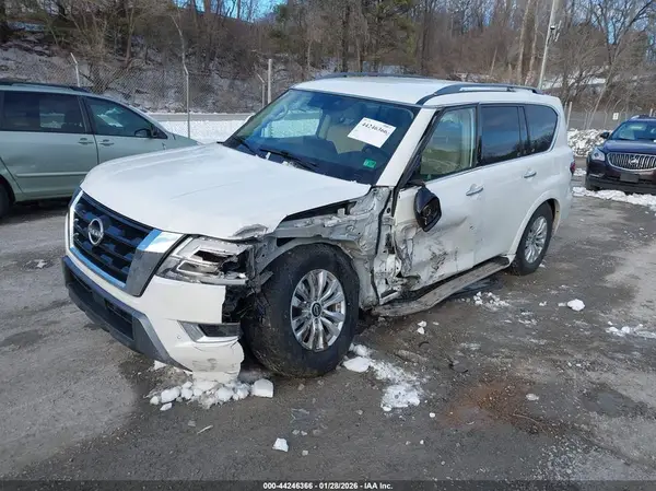 JN8AY2ADXN9677445 2022 NISSAN ARMADA - Image 2