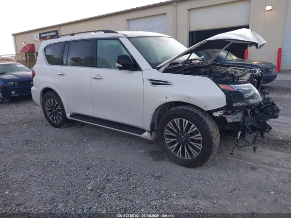 JN8AY2BA0R9415881 2024 NISSAN ARMADA - Image 1