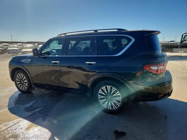 JN8AY2BA1N9392430 2022 NISSAN ARMADA - Image 2