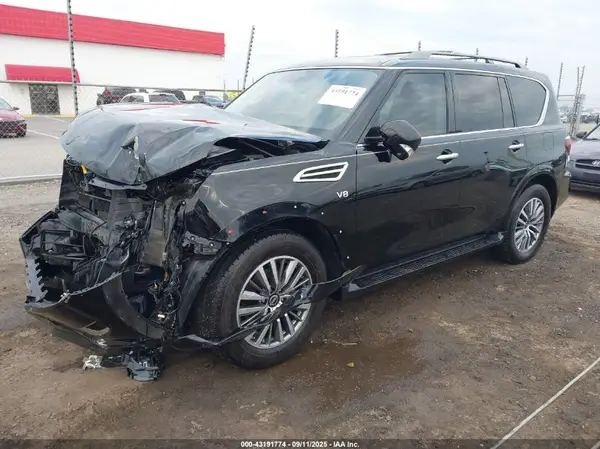 JN8AY2BA3M9371867 2021 NISSAN ARMADA - Image 2