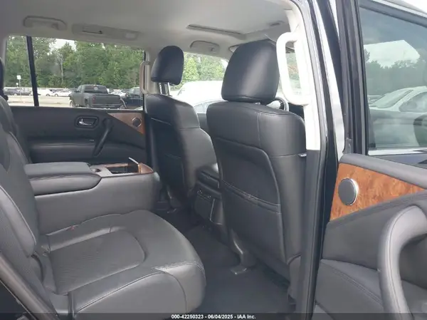 JN8AY2BA5P9404713 2023 NISSAN ARMADA - Image 8