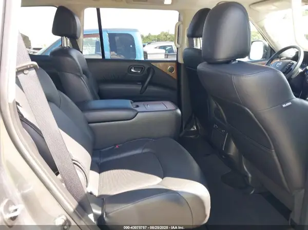JN8AY2BA5R9416539 2024 NISSAN ARMADA - Image 8