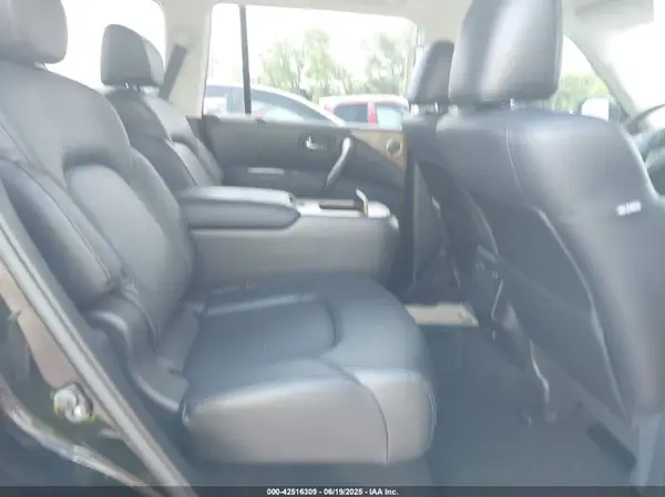JN8AY2BA7M9371239 2021 NISSAN ARMADA - Image 8