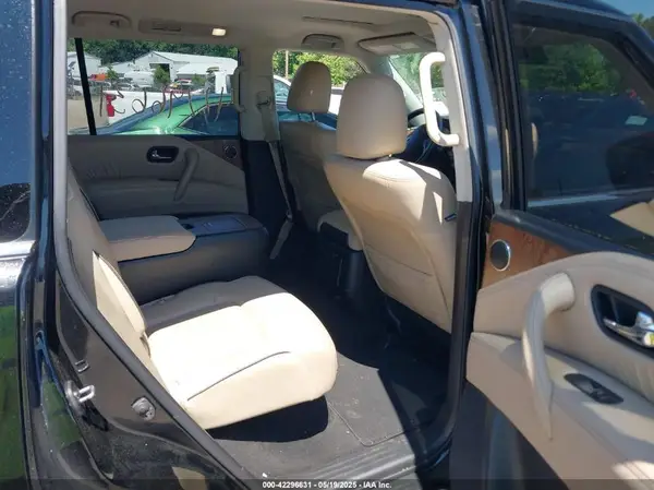 JN8AY2BA9M9371100 2021 NISSAN ARMADA - Image 8