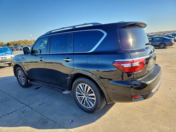 JN8AY2BA9N9390635 2022 NISSAN ARMADA - Image 2