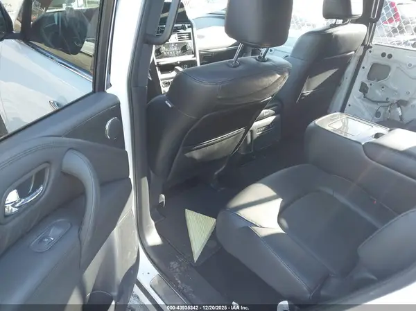 JN8AY2BB1R9850546 2024 NISSAN ARMADA - Image 8