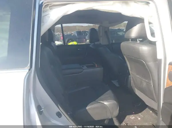 JN8AY2BB2M9793606 2021 NISSAN ARMADA - Image 8