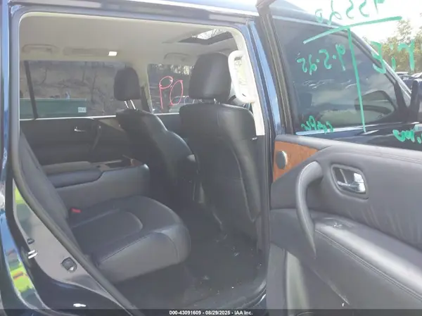 JN8AY2BB2R9854900 2024 NISSAN ARMADA - Image 8
