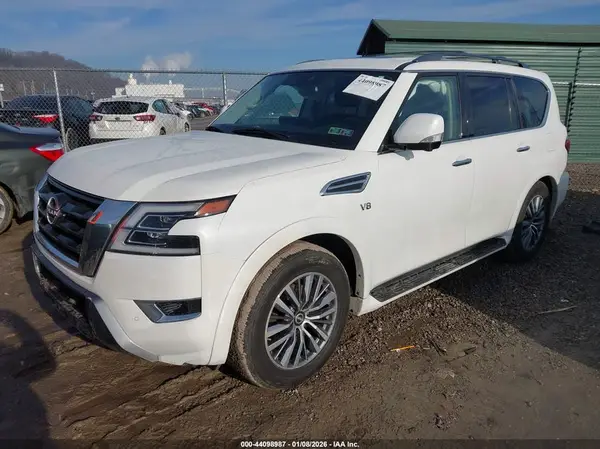 JN8AY2BB8N9814752 2022 NISSAN ARMADA - Image 2