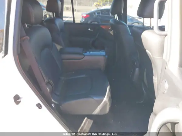 JN8AY2BB9P9837282 2023 NISSAN ARMADA - Image 8