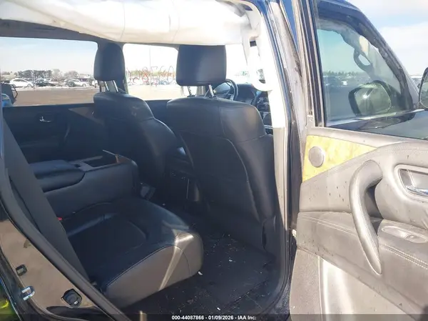 JN8AY2BBXM9791876 2021 NISSAN ARMADA - Image 8