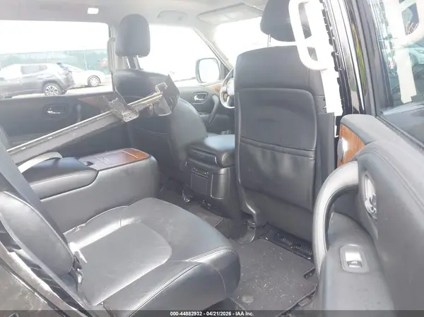 JN8AY2BBXR9851808 2024 NISSAN ARMADA - Image 8
