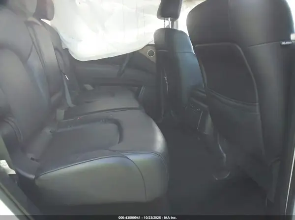 JN8AY2BD3R9708023 2024 NISSAN ARMADA - Image 8