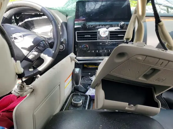 JN8AY2BD5R9710047 2024 NISSAN ARMADA - Image 8