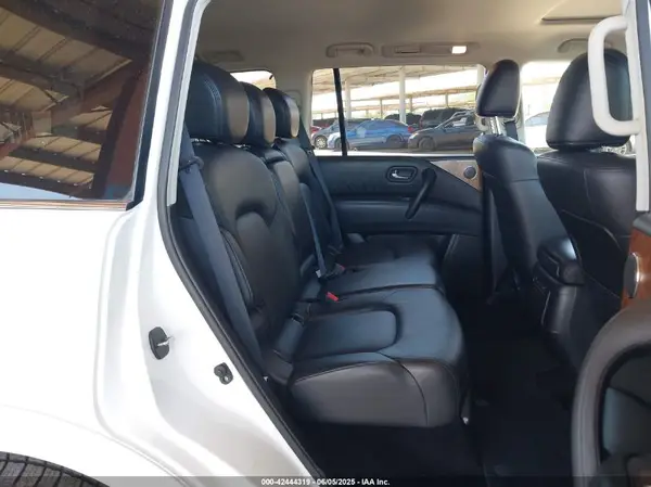 JN8AY2BD7N9677563 2022 NISSAN ARMADA - Image 8