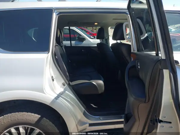 JN8AY2BD9P9690060 2023 NISSAN ARMADA - Image 8