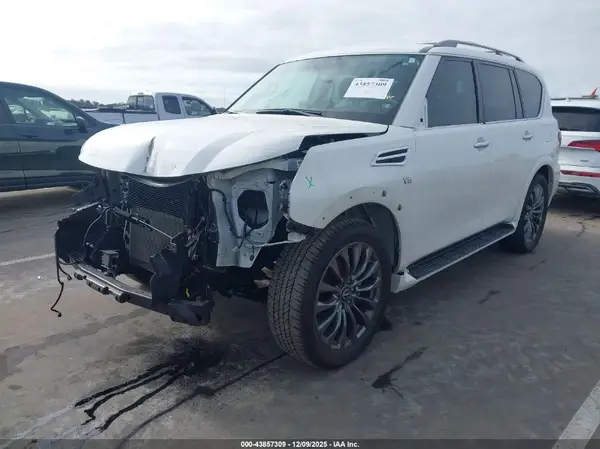 JN8AY2DA7N9392851 2022 NISSAN ARMADA - Image 2