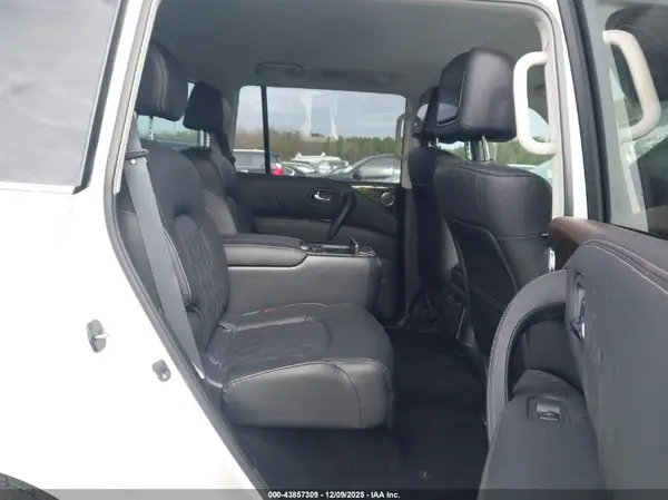 JN8AY2DA7N9392851 2022 NISSAN ARMADA - Image 8