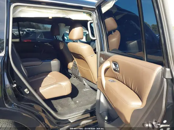 JN8AY2DA8R9415186 2024 NISSAN ARMADA - Image 8