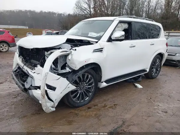 JN8AY2DB4R9851607 2024 NISSAN ARMADA - Image 2