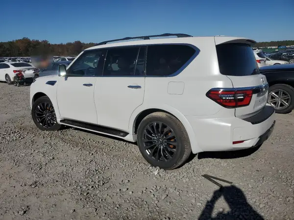 JN8AY2DB6R9850135 2024 NISSAN ARMADA - Image 2