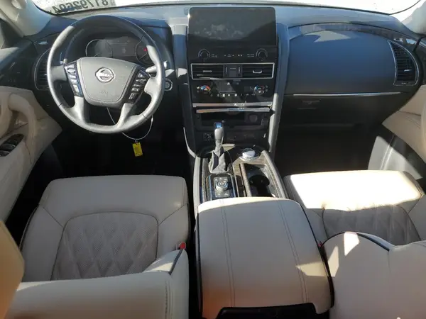 JN8AY2DB6R9850135 2024 NISSAN ARMADA - Image 8