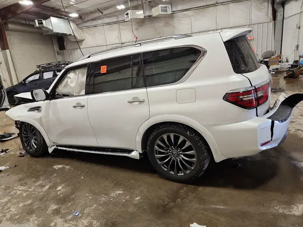 JN8AY2DB8P9835102 2023 NISSAN ARMADA - Image 2