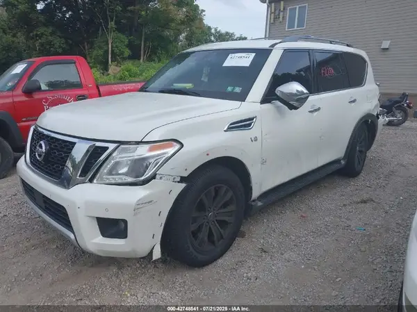 JN8AY2NC0H9502174 2017 NISSAN ARMADA - Image 2