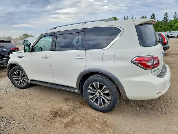 JN8AY2NC0H9502434 2017 NISSAN ARMADA - Image 2