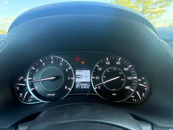 JN8AY2NC0H9506693 2017 NISSAN ARMADA - Image 8