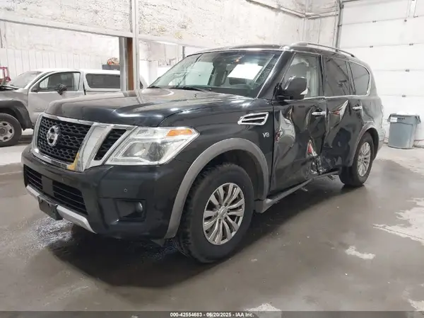 JN8AY2NC0H9507732 2017 NISSAN ARMADA - Image 2