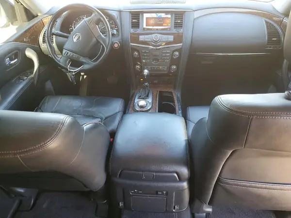 JN8AY2NC0J9556922 2018 NISSAN ARMADA - Image 8