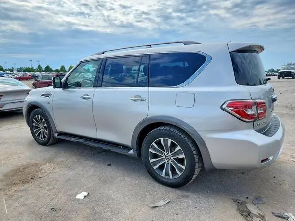 JN8AY2NC0J9558301 2018 NISSAN ARMADA - Image 2