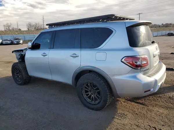JN8AY2NC0JX501463 2018 NISSAN ARMADA - Image 2