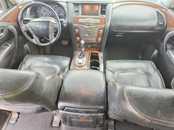 JN8AY2NC0JX501561 2018 NISSAN ARMADA - Image 8