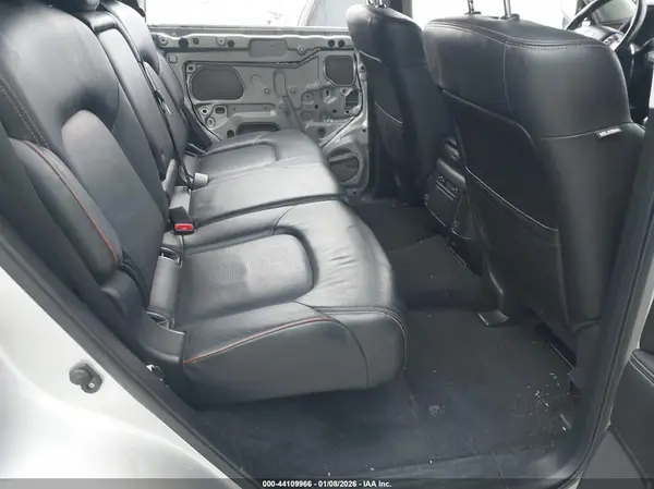 JN8AY2NC0K9586388 2019 NISSAN ARMADA - Image 8