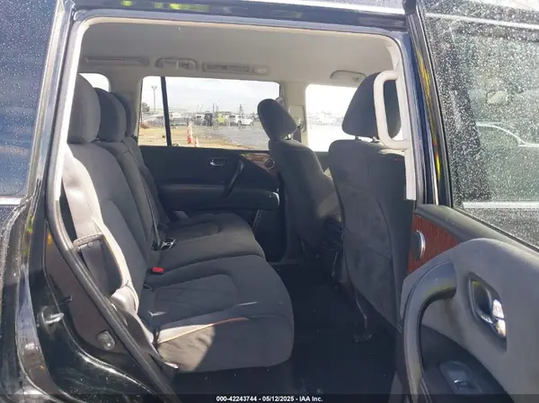 JN8AY2NC0K9587699 2019 NISSAN ARMADA - Image 8