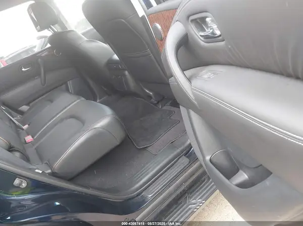 JN8AY2NC1H9500403 2017 NISSAN ARMADA - Image 8