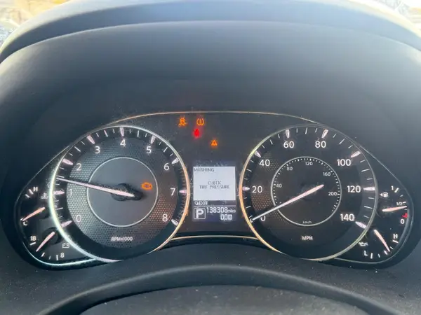 JN8AY2NC1H9508551 2017 NISSAN ARMADA - Image 8